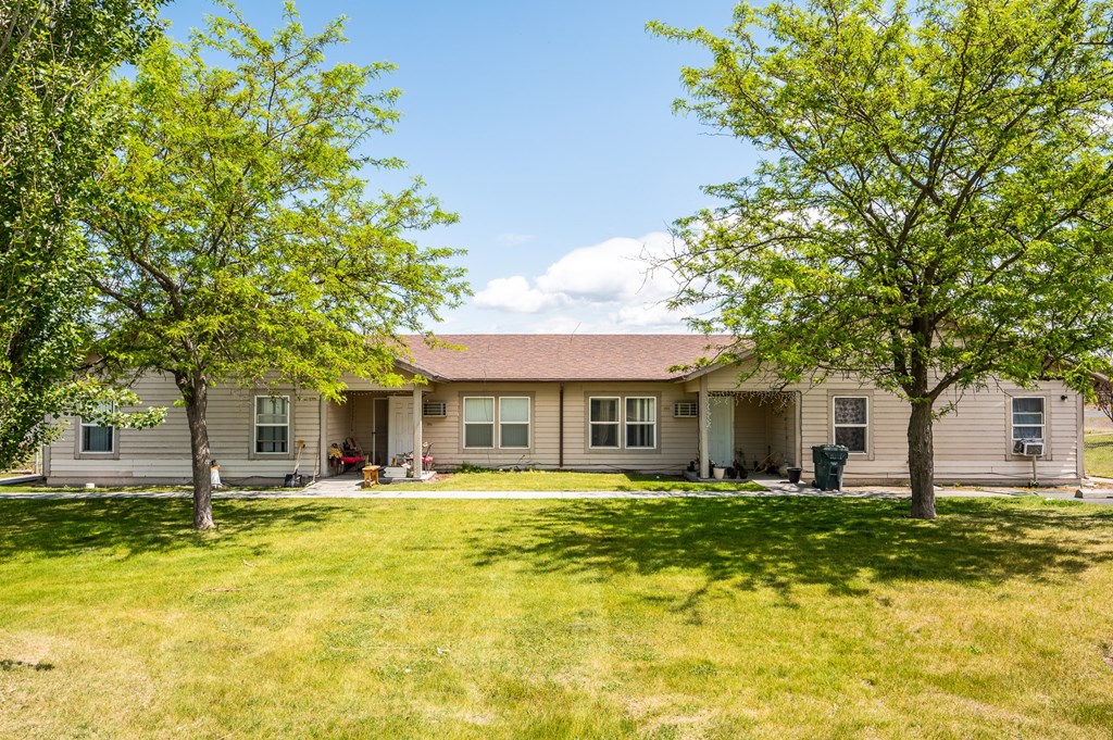 Irrigon Farm Labor Apartments, Office, Hermiston, OR RentCafe